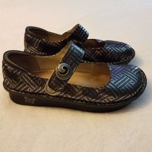 Alegria shoes Paloma Pewter Dazzler size 9.5 - 10
